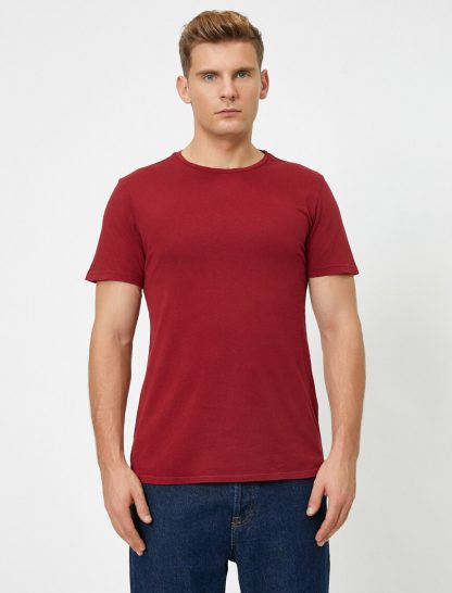 تی شرت یقه گرد زرشکی مردانه