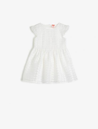 پیراهن یقه گرد سفید نوزادی دخترانه