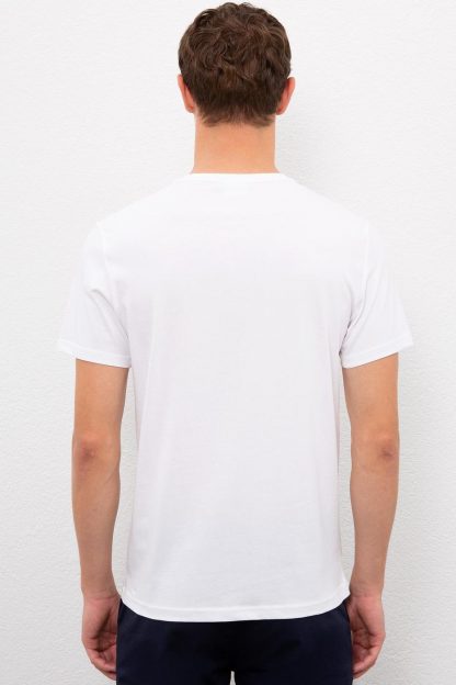 تی شرت نخی جذب جلو نوشته دار سفید مردانه