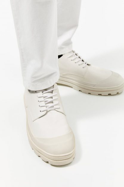 کفش رسمی مردانه سفید استخوانی زارا zara