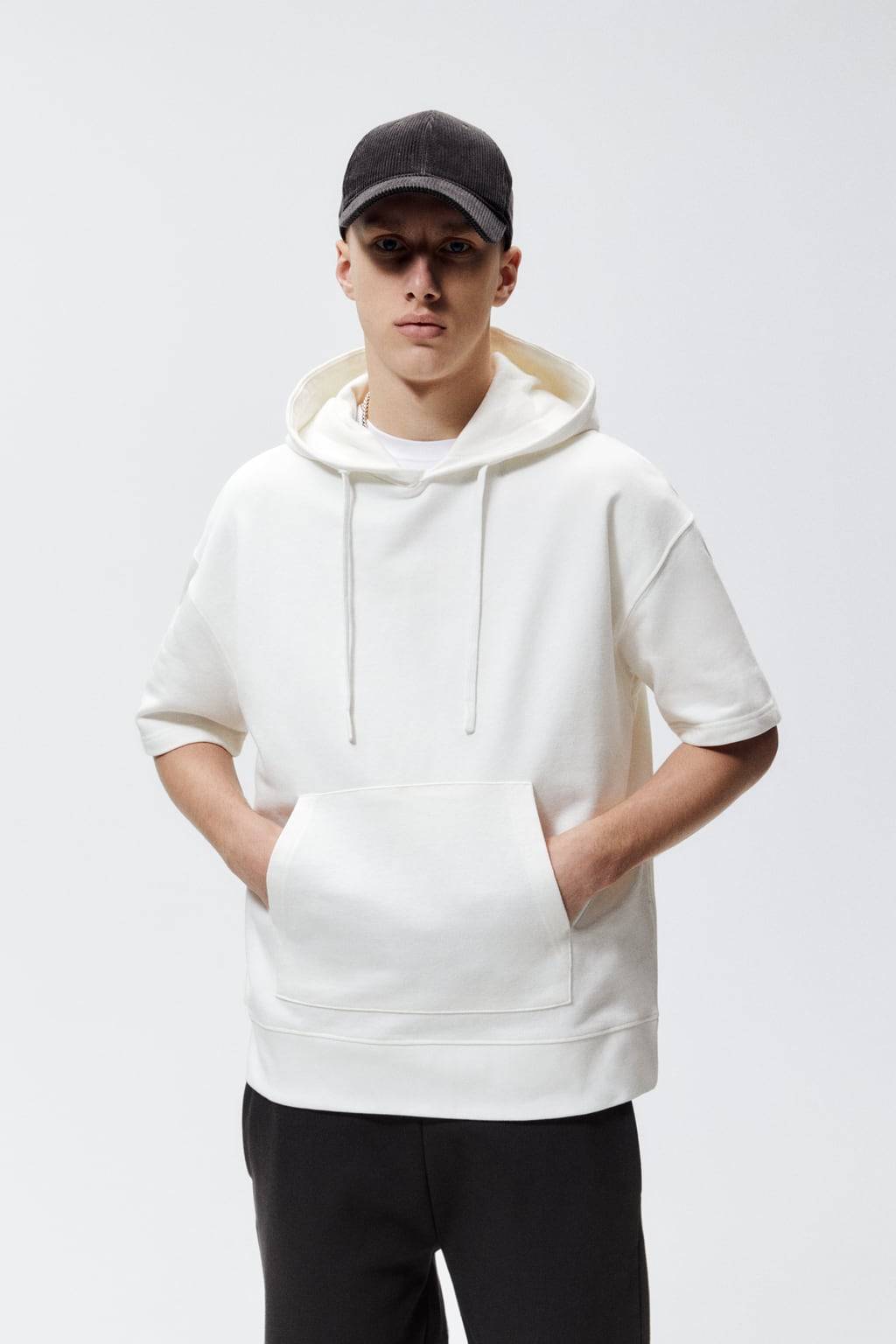 zara half sleeve hoodie