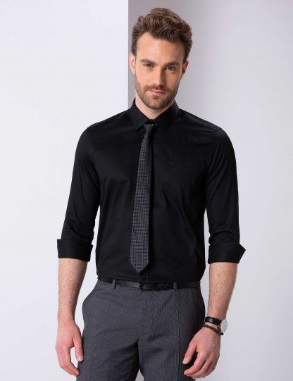 پیراهن آستین بلند مردانه یقه کلاسیک ساده جیبدار سیاه پیرکاردین