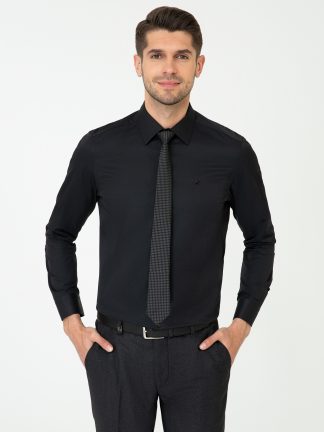 پیراهن آستین بلند مردانه یقه کلاسیک ساده جذب سیاه پیرکاردین