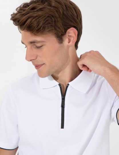 تی شرت مردانه آستین کوتاه یقه پولو مدل جذب سفید پیرکاردین