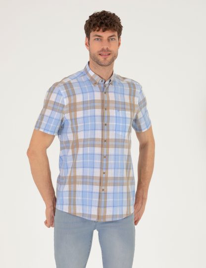 پیراهن آستین کوتاه مردانه یقه برگردان جیبدار آبی روشن پیرکاردین