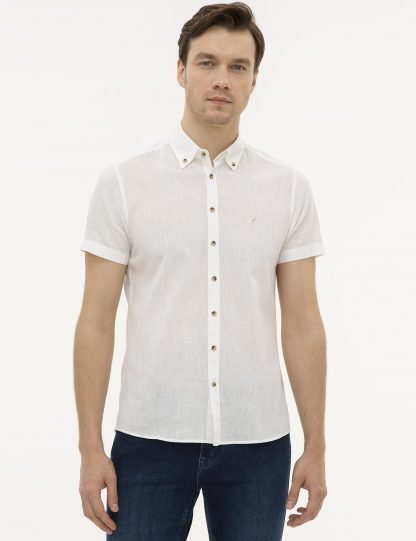پیراهن آستین کوتاه مردانه یقه دکمه دار جذب سفید کاشارل
