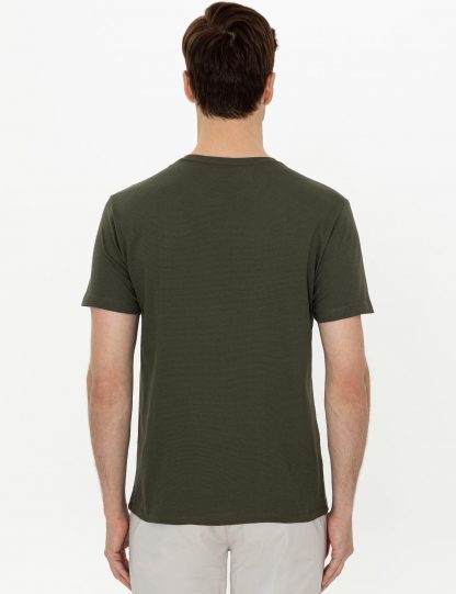 تی شرت مردانه آستین کوتاه یقه گرد طرحدار خاکی کاشارل