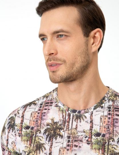 تی شرت مردانه طرحدار خاکی کاشارل