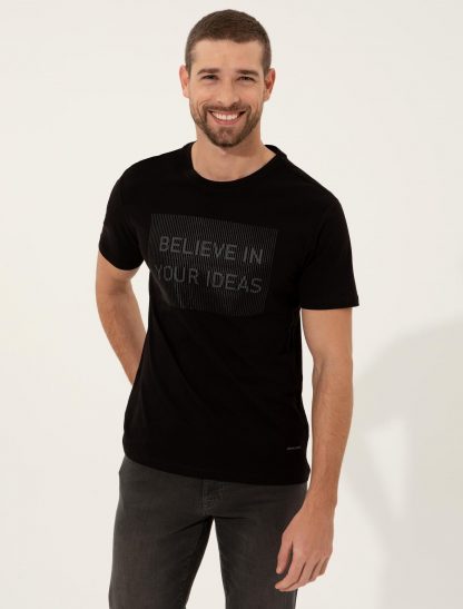 تی شرت مردانه آستین کوتاه یقه گرد طرحدار اندامی سیاه پیرکاردین