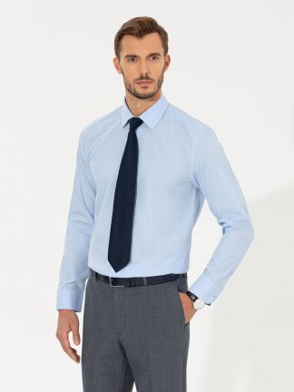 پیراهن آستین بلند مردانه یقه کلاسیک ساده آبی روشن پیرکاردین
