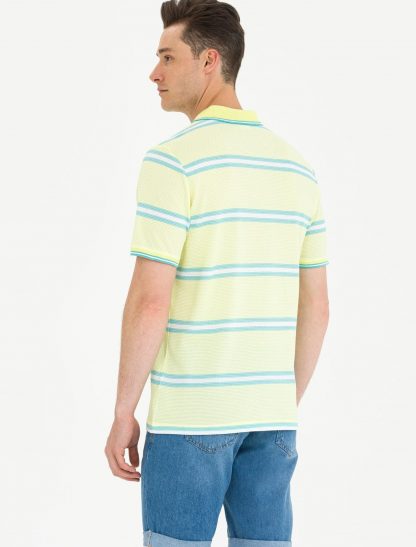 تی شرت مردانه آستین کوتاه یقه پولو راه‌راه اورسایز زرد روشن یو اس پولو