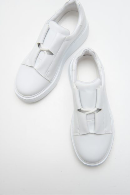 کفش کتانی زنانه سفید لووی شوز 17-405