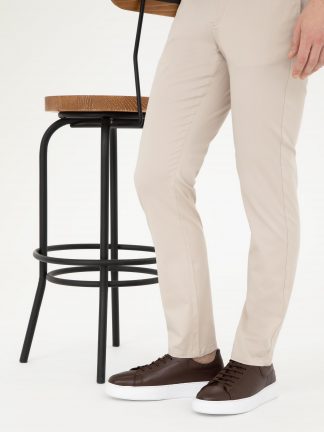 کفش کتانی و اسپرت مردانه قهوه ای پیرکاردین