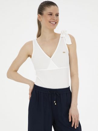 تیشرت زنانه سفید یو اس پولو