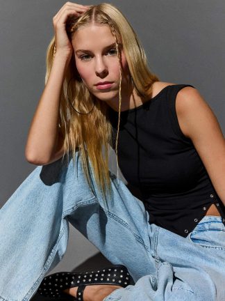 تاپ زنانه مشکی دفکتو