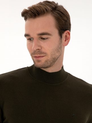 پلیور مردانه خاکی روشن کاشارل