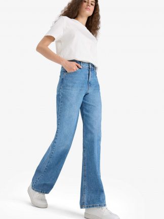 شلوار جین راسته زنانه نعنایی (فرعی) (مادر:آبی) دفکتو