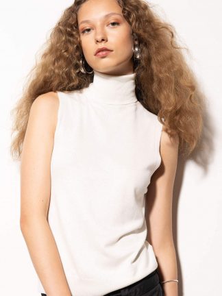 تاپ زنانه بژ دفکتو