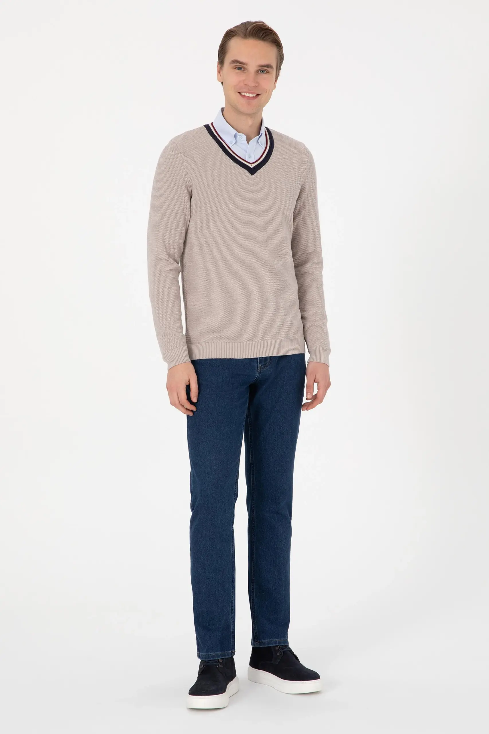 پلیور یقه هفت مردانه یو اس پولو رنگ طوسی بافت ریز تصویر ۴