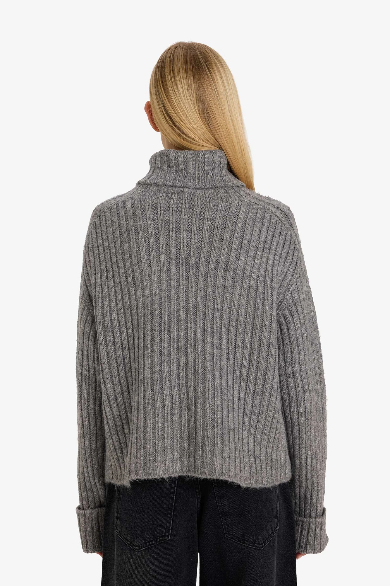 پلیور یقه اسکی زنانه دفکتو رنگ طوسی بافت اورسایز تصویر ۵