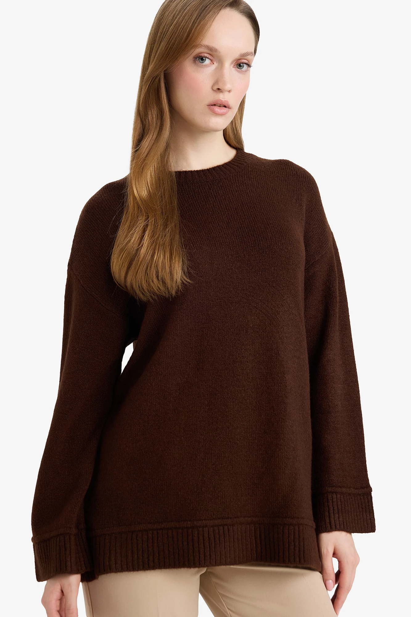 تونیک بافت زنانه دفکتو رنگ قهوه ای یقه گرد آزاد تصویر ۱